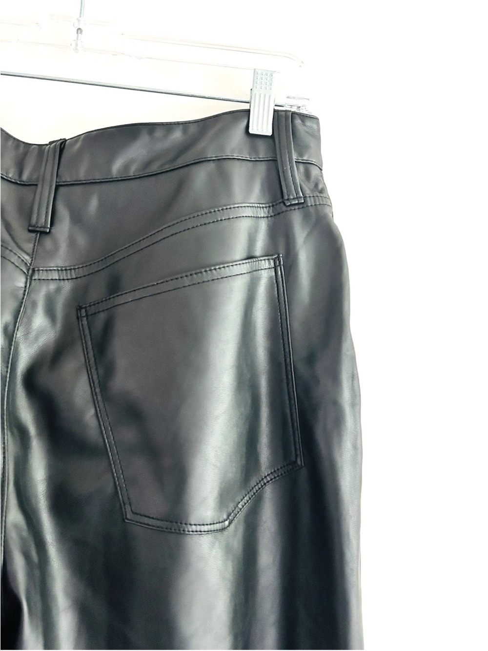Madewell | The Perfect Vintage Straight Jeans Womens Size 30P Black Faux Leather - Picture 10 of 15